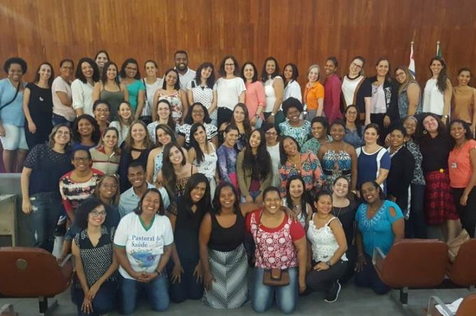 Profissionais do Esaú Matos participam de capacitação estadual sobre o Método Canguru