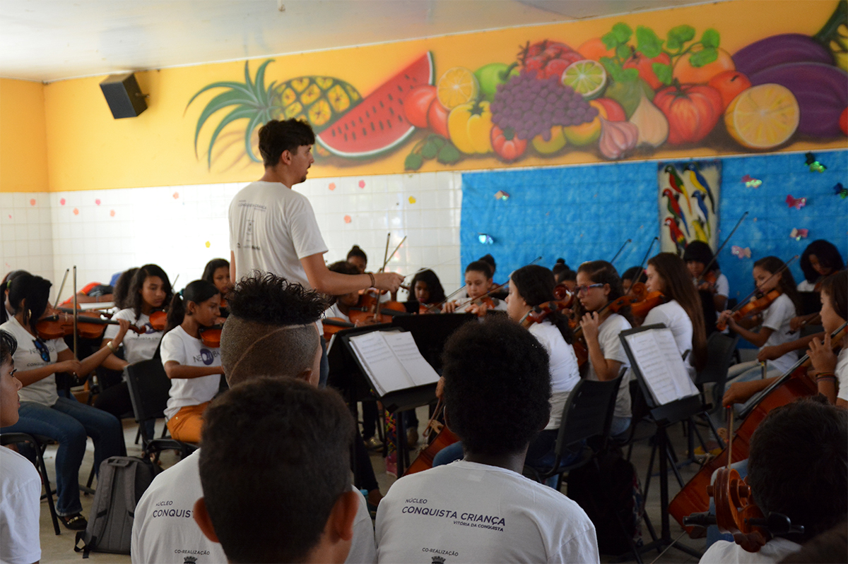 Conquista Criança encerra o ano letivo com evento para os pais dos alunos