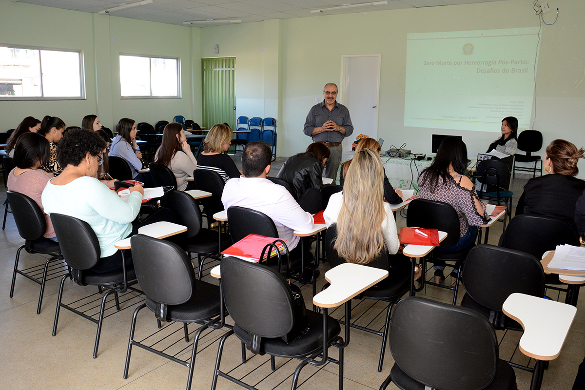 Profissionais de Saúde recebem capacitação sobre hemorragia pós-parto