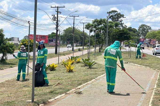 Semma intensifica manutenção de áreas verdes durante o verão em Vitória da Conquista