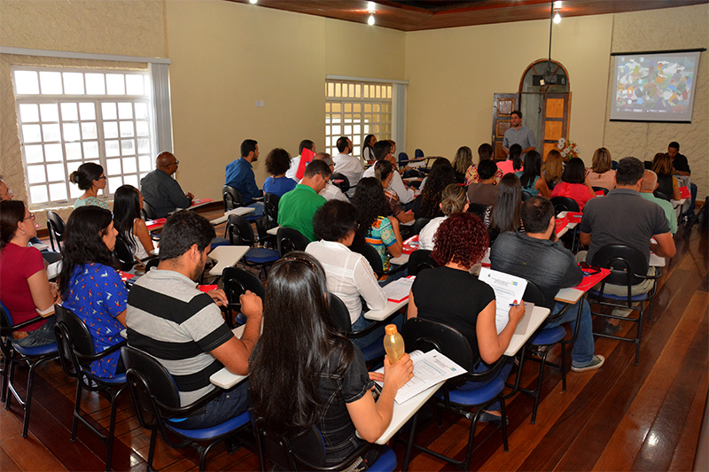 Encontro reúne gerentes e coordenadores municipais