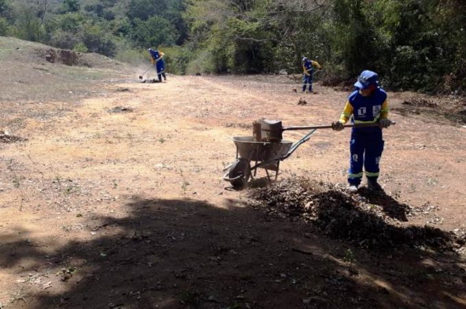 Mutirão de Limpeza recolhe 50 toneladas de lixo na Reserva do Poço Escuro