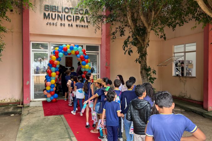 Biblioteca Municipal José de Sá Nunes celebra Dia Nacional da Biblioteca