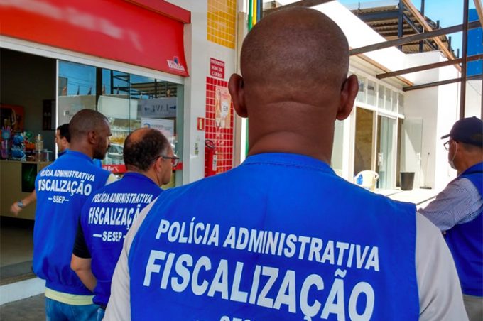 Setor de Posturas fecha mais de 50 estabelecimentos no final de semana