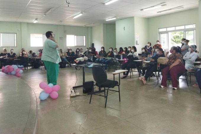 FSVC debate violência obstétrica, prevenção de morte súbita e primeiros socorros aos recém-nascidos