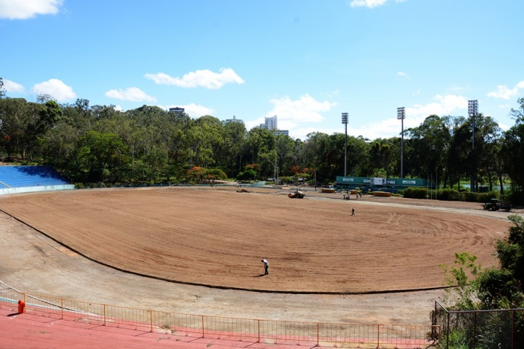 Plantio de novo gramado do Estádio Lomanto Júnior já foi concluído