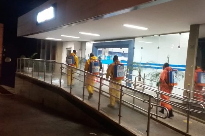 Prefeitura intensifica higienização nos acessos às agências bancárias