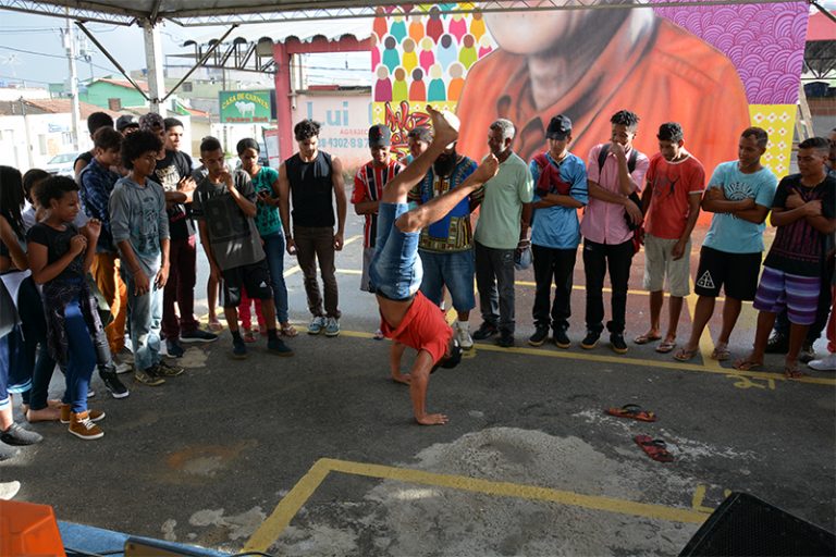 “Hip Hop Minha Cultura” movimenta Feira do Alto Maron e agrada jovens Prefeitura Municipal de