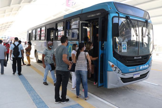 Transporte coletivo funcionará com horários especiais neste sábado de Finados e domingo de Enem