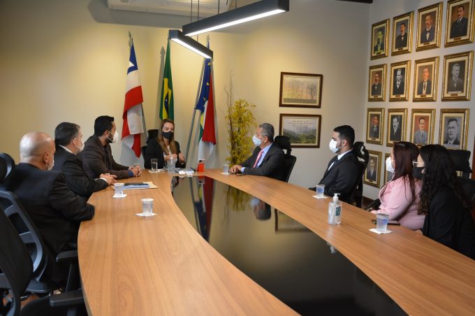 Poder Judiciário e OAB buscam apoio da Prefeitura para implantação de mais duas varas em Vitória da Conquista