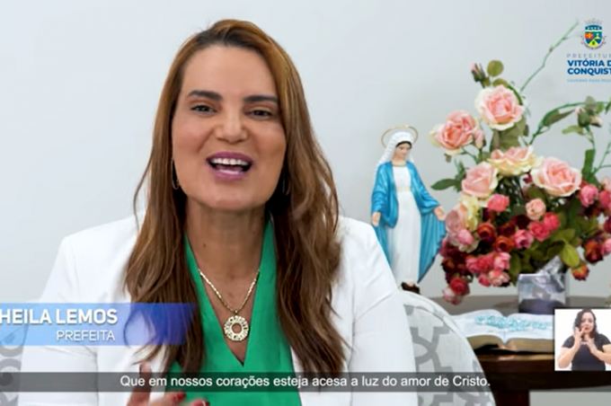 Em mensagem de vídeo, prefeita Sheila Lemos deseja Feliz Natal aos conquistenses
