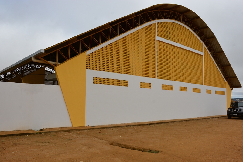 Prefeitura inaugura quadra poliesportiva no bairro Vila América nesta quinta, 27