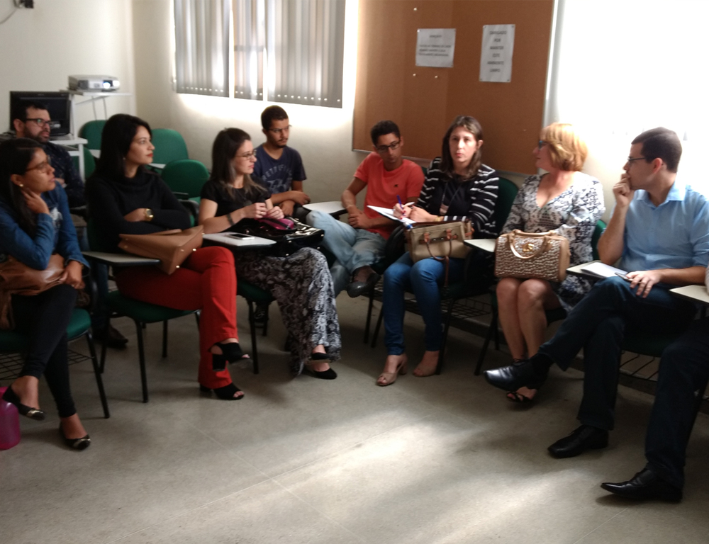 Saúde das gestantes é tema de reunião entre profissionais de saúde