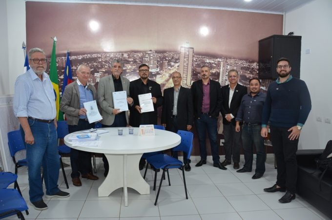 Estudo sobre o Plano Municipal de Transportes é entregue à Prefeitura