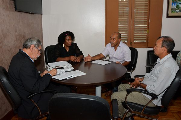 reuniao-conselho-popular-a