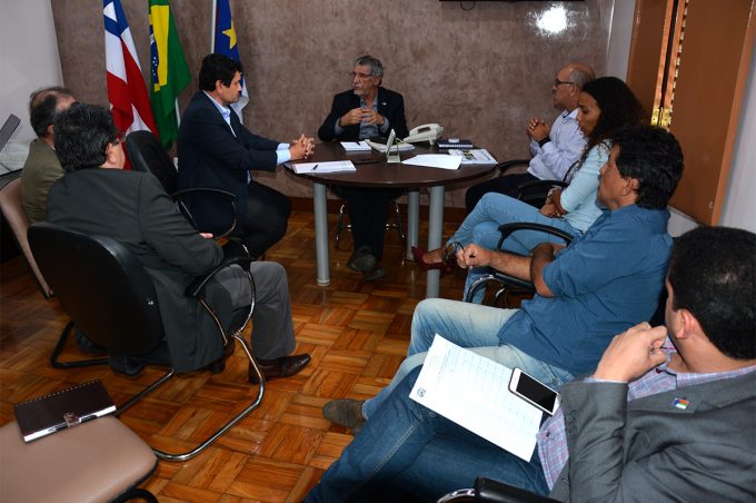 Embasa acata solicitações do Município; vias danificadas serão reparadas