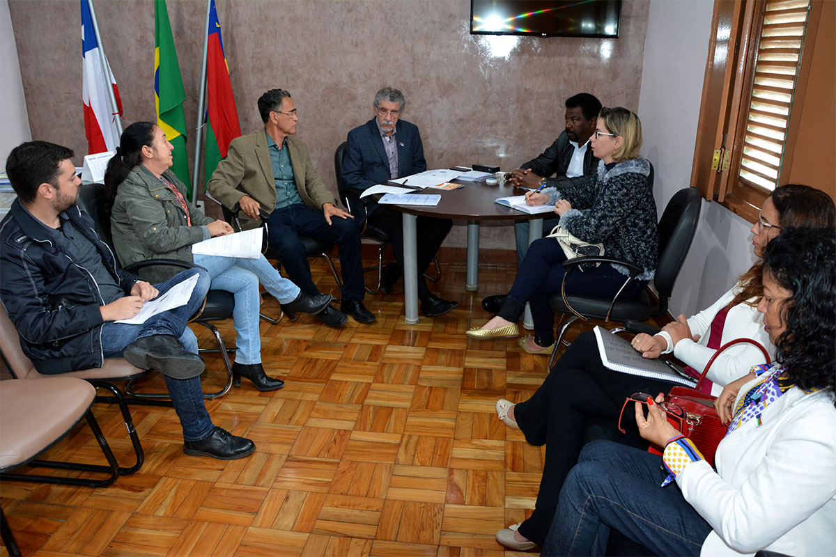 Minuta do novo Código de Polícia Administrativa é entregue pela Secretaria de Serviços Públicos