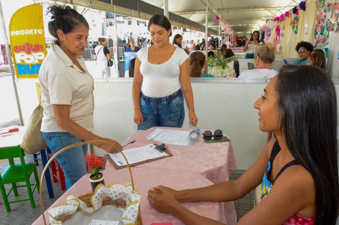 Mulheres movimentam Espaço Glauber Rocha em evento de homenagem a elas
