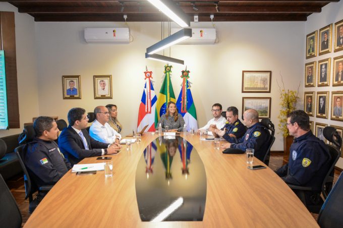 Prefeitura e Associação dos Guardas Municipais dialogam sobre segurança, Regimento Interno e gratificação
