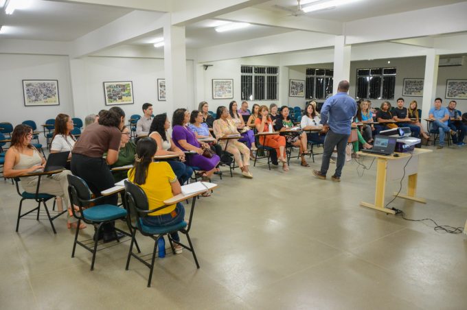 Smed analisa desempenho da Educação em 2023 e projeta atividades para este ano