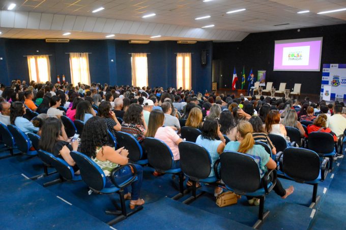 Prefeitura promove 1º Seminário Intersetorial de Gestão do Cadastro Único e do Programa Bolsa Família