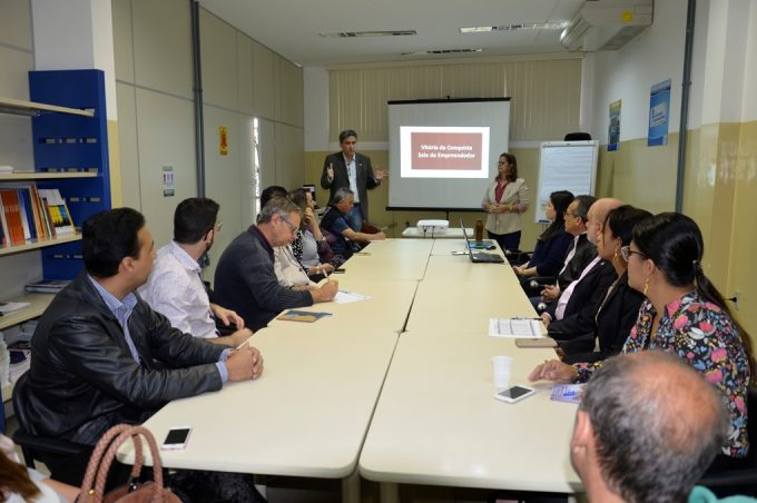 Programa Cidade Empreendedora discute criação do SAC Municipal