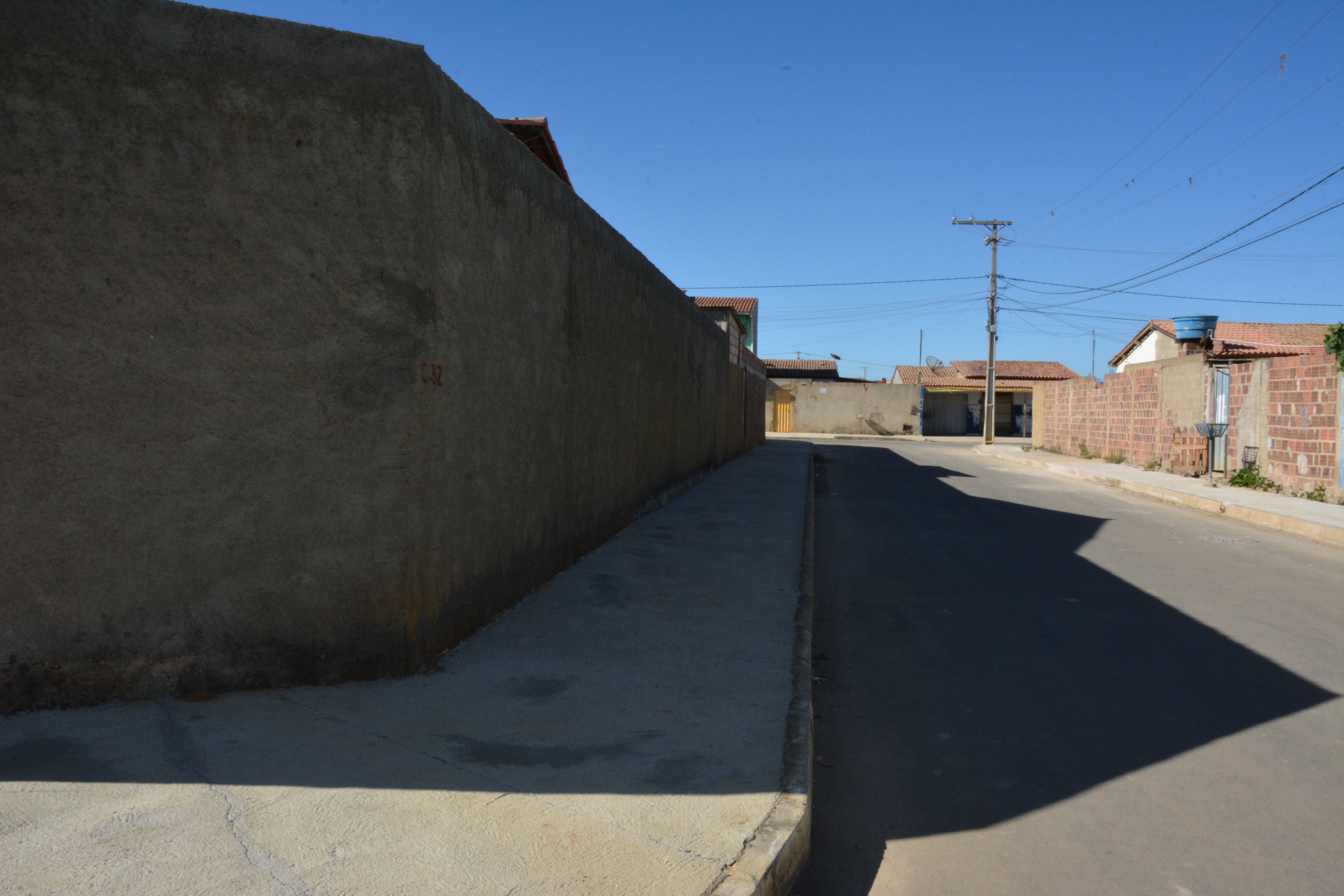 Prefeitura avança nas obras de pavimentação do Vila América