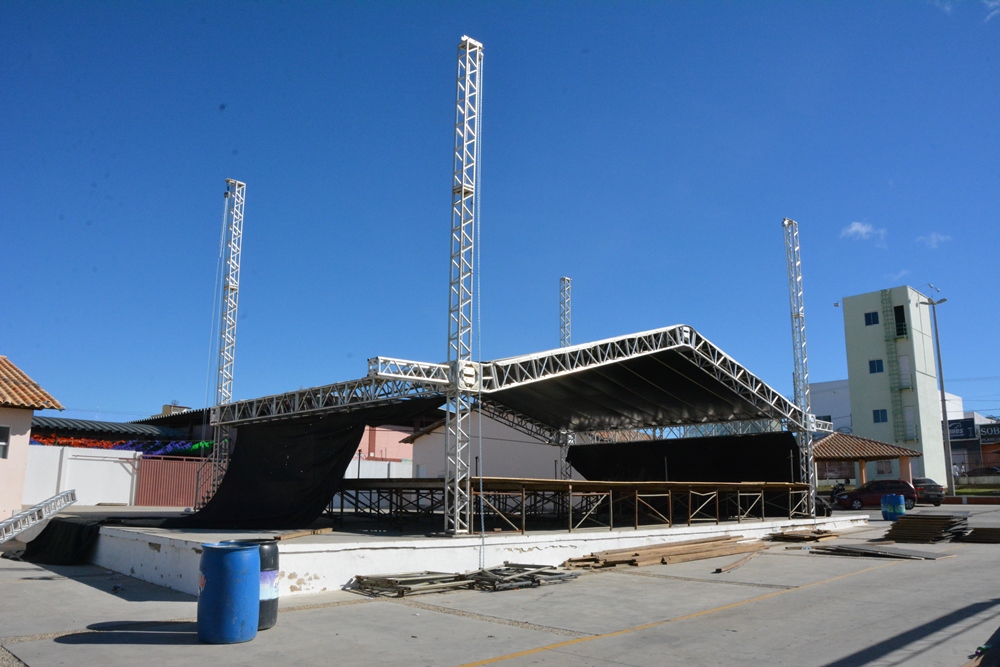 Centro Glauber Rocha é preparado para receber o Arraiá da Conquista
