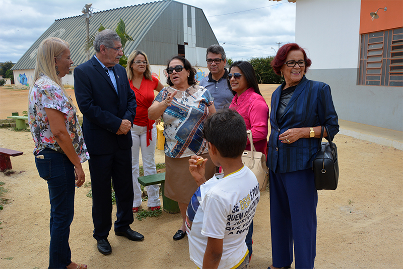 Prefeito visita Conquista Criança