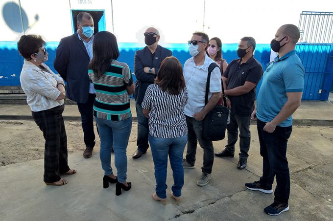 Equipe da Smed visita Escola Municipal Domingos de Oliveira na Limeira 